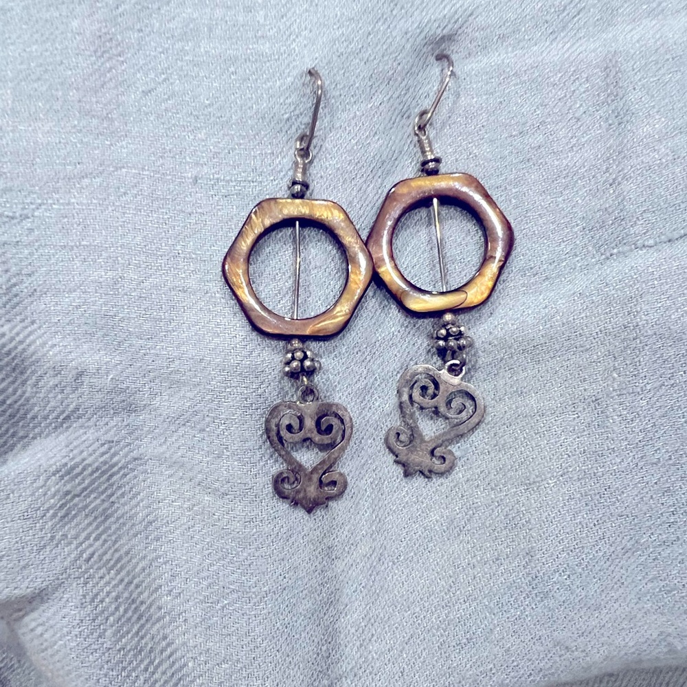 Lightweight dangles